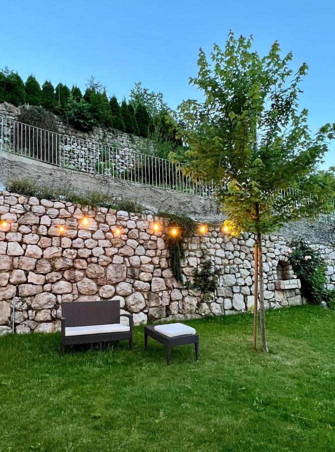 Sant'Antoni Apartments Tenno Exterior photo